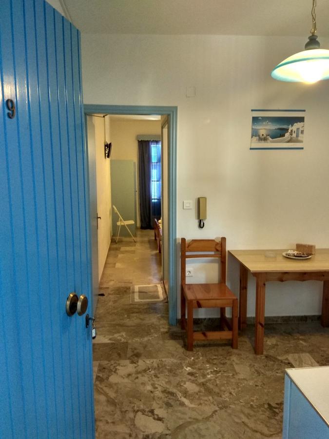 Panos Studios Poros Town ภายนอก รูปภาพ